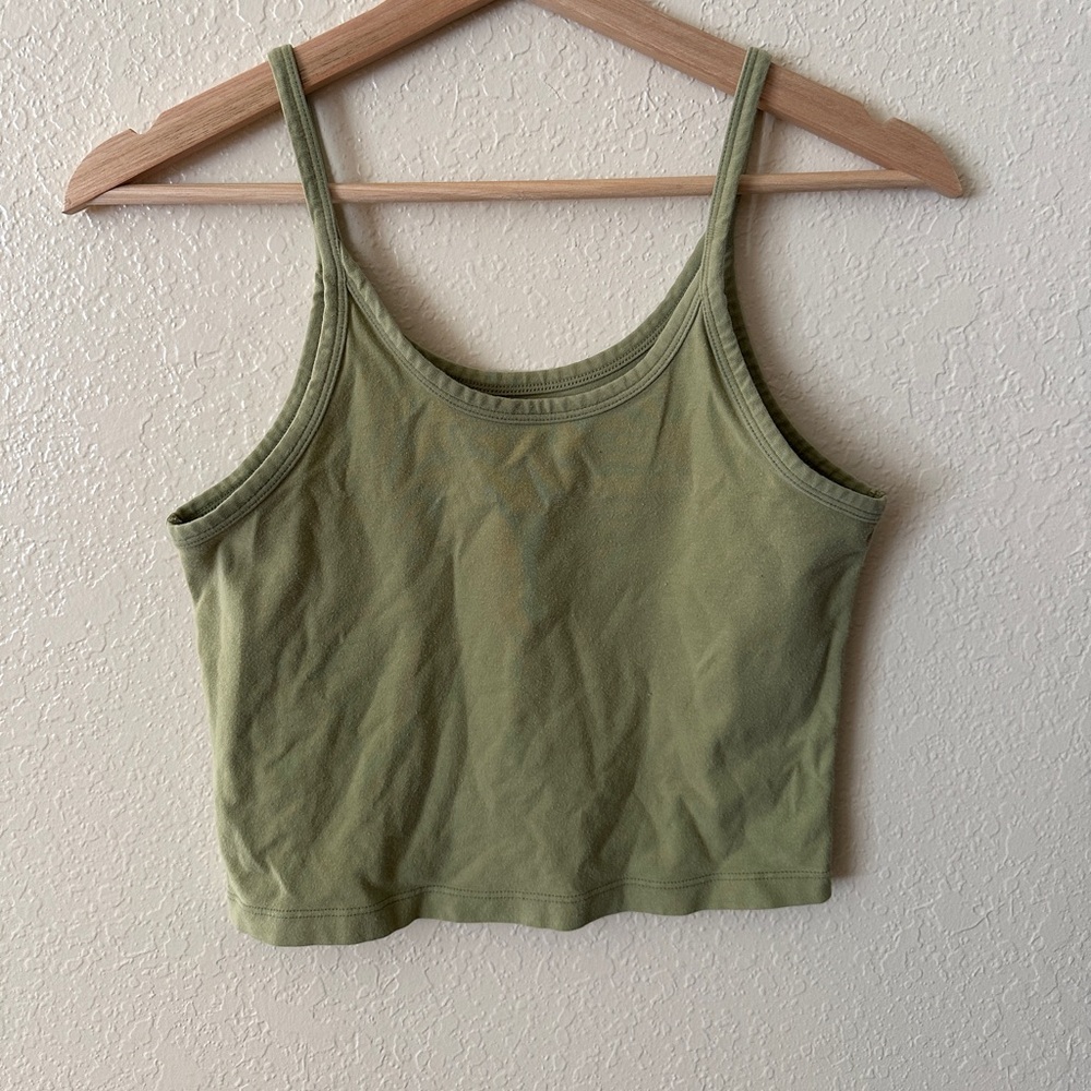 ARQ pistachio tank top